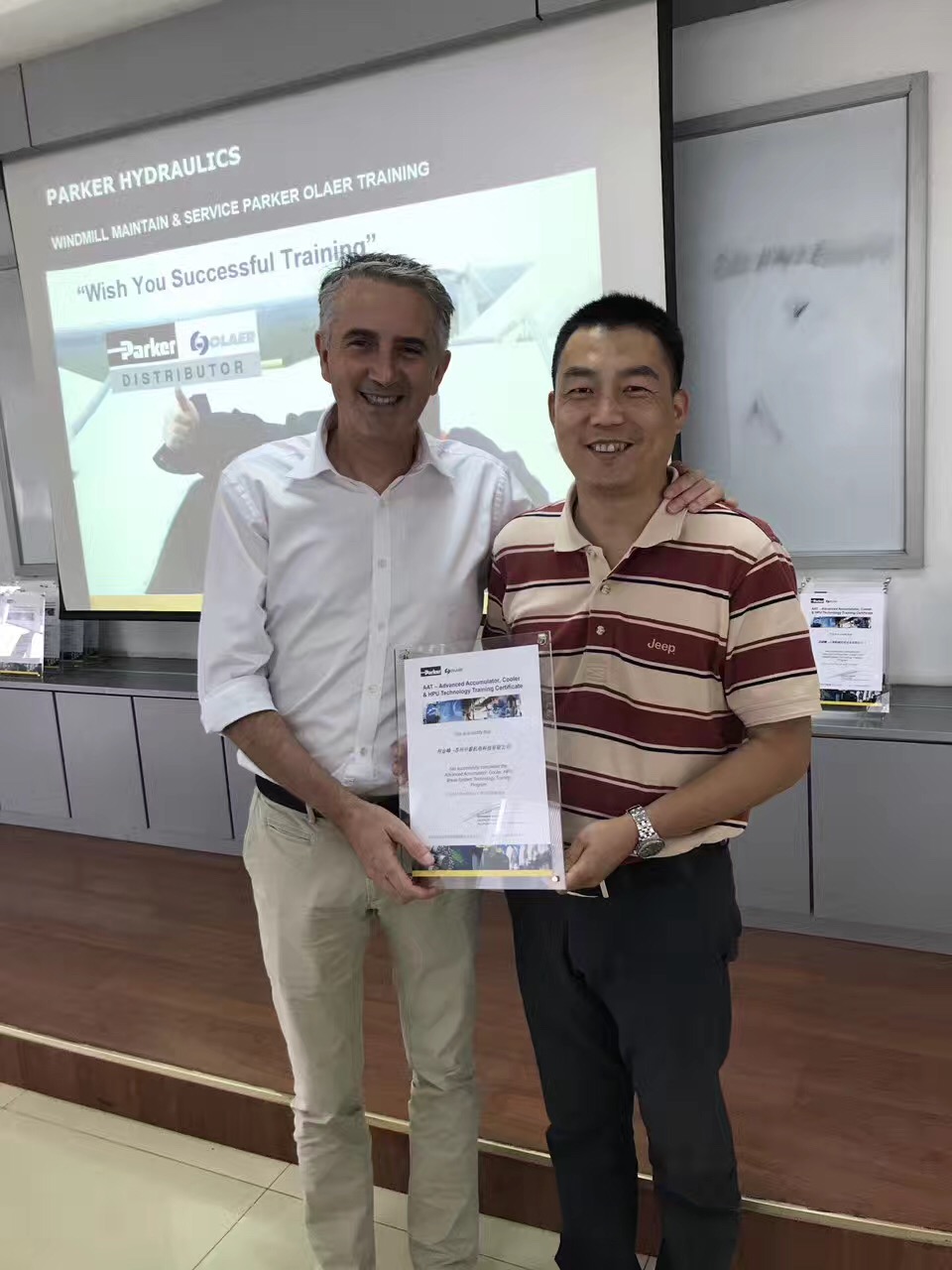 Parker液壓培訓順利通過深入開展，畜能器；冷卻器等形式；維修技術的開發；購買可以聯(lián)絡我們